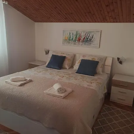 In Okrug Gornji With Sea View, Terrace, Air Conditioning, W-lan 5045-1 Appartement *