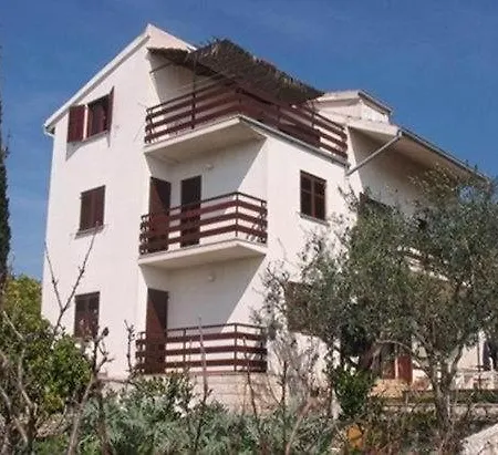 Appartement In Okrug Gornji With Sea View, Terrace, Air Conditioning, W-lan 5045-1 *