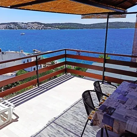 In Okrug Gornji With Sea View, Terrace, Air Conditioning, W-lan 5045-1 * Trogir