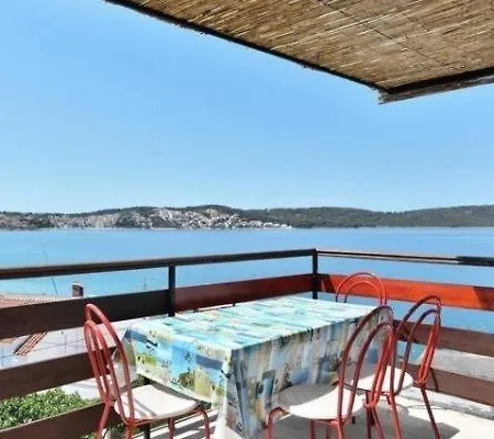 Appartement In Okrug Gornji With Sea View, Terrace, Air Conditioning, W-lan 5045-1 *