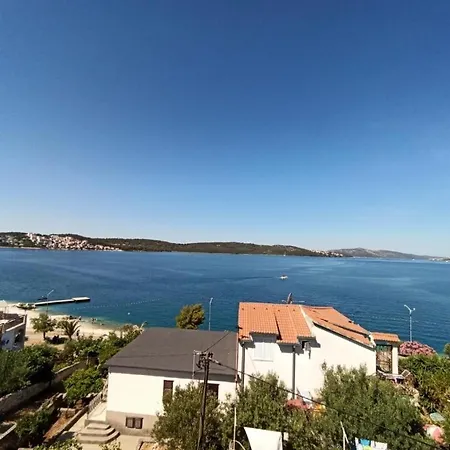 In Okrug Gornji With Sea View, Terrace, Air Conditioning, W-lan 5045-1