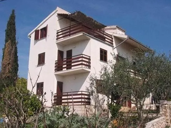 Appartement In Okrug Gornji With Sea View, Terrace, Air Conditioning, W-lan 5045-1 *