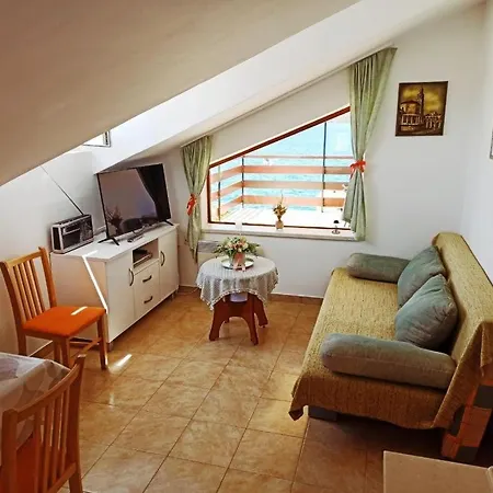 アパート In Okrug Gornji With Sea View, Terrace, Air Conditioning, W-lan 5045-1 トロギール